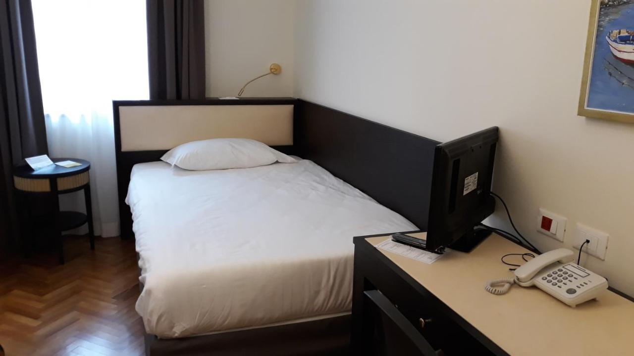 Torrione Hotel Reggio di Calabria Exterior photo